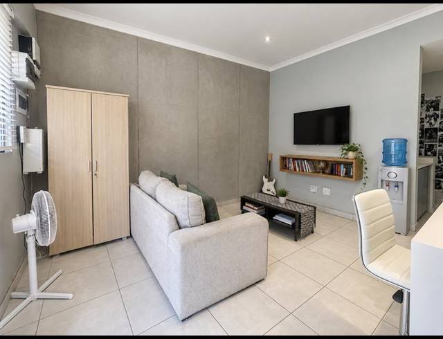 2 BEDROOM PROPERTY TO RENT IN BROOKLYN